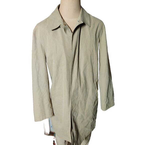 Michael Kors Trench/Over Coat Men’s Beige Color Hidden Buttons 2 Pocket Sz Large - Picture 1 of 8